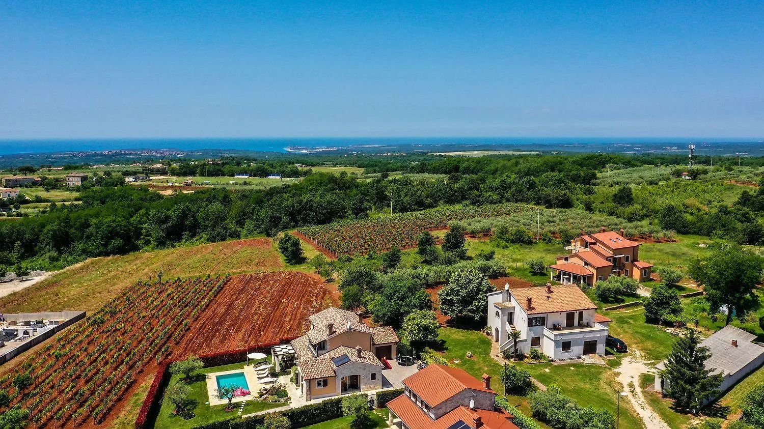 Atemberaubende Finca Mit Bikes, Salzwasserpool, Meerblick, Spielplatz, Lounge-Bereich Kaštelir 0*,